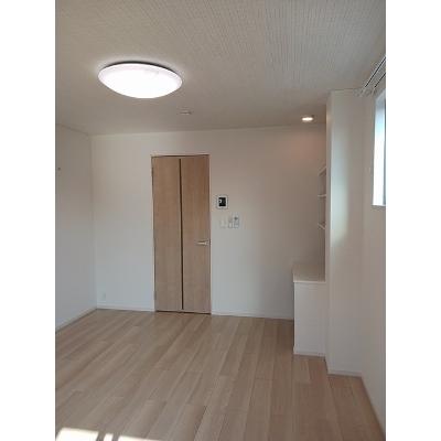 マルコ　高松 201【管理NO：1-027701101-02010】 ★家具家電は申し込み後に搬入します★ ★2026年11月上旬入居可能★の物件画像