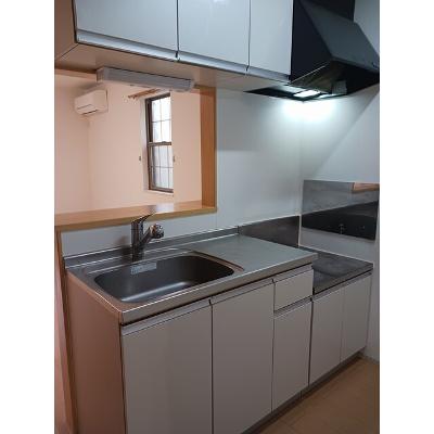 ビーネ　Ⅱ 103【管理NO：1-018426101-01030】 ★家具家電は申し込み後に搬入します★の物件画像