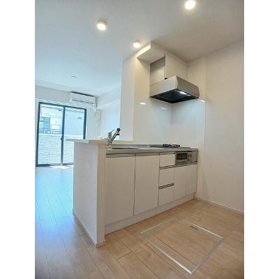 アナベル 103【管理NO：1-025173701-01030】 ★家具家電は申し込み後に搬入します★の物件画像