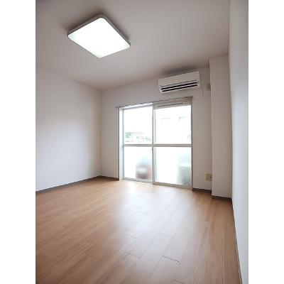 メゾンハッピーⅡ 205【管理NO：1-006451302-02040】 ★家具家電は申し込み後に搬入します★の物件画像