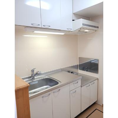 ティファニーハイツ　Ⅰ 103【管理NO：1-014715201-01030】 ★家具家電は申し込み後に搬入します★の物件画像