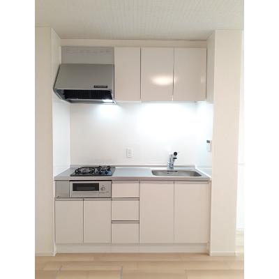 エンゼルシーズンⅠ 102【管理NO：1-026168901-01020】 ★家具家電は申し込み後に搬入します★ ★2026年10月上旬入居可能★の物件画像