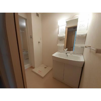ヴィー・シュシュⅡ 101【管理NO：1-016276602-01010】 ★家具家電は申し込み後に搬入します★ ★2026年10月下旬入居可能★の物件画像