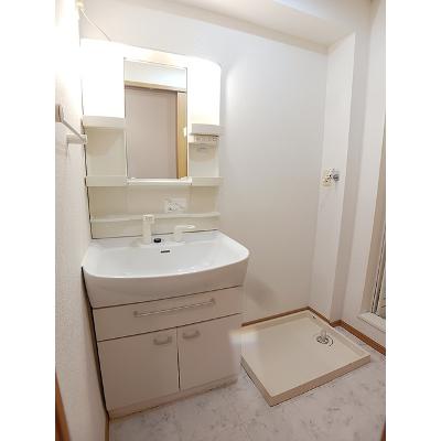 ファーストヒストリーＣ 101【管理NO：1-014709701-01010】 ★家具家電は申し込み後に搬入します★ ★2026年10月中旬入居可能★の物件画像