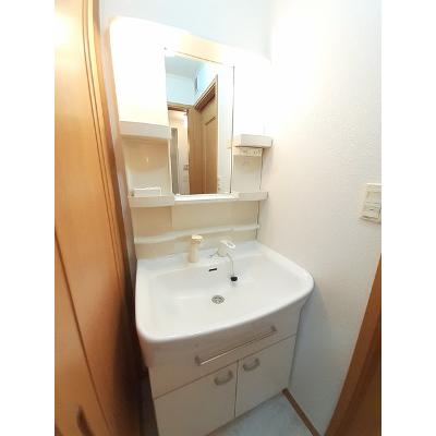 ハウゼルトッキＢ 102【管理NO：1-013835602-01020】 ★家具家電は申し込み後に搬入します★ ★2026年10月上旬入居可能★の物件画像