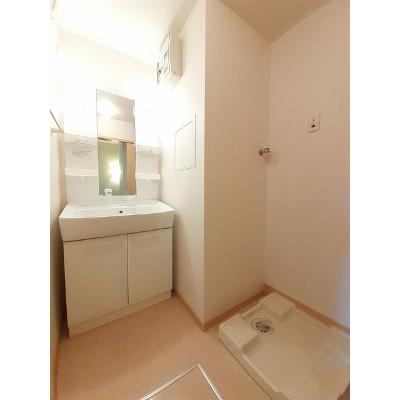 ターナリーⅤ 202【管理NO：1-016407901-02020】 ★家具家電は申し込み後に搬入します★ ★2026年10月上旬入居可能★の物件画像