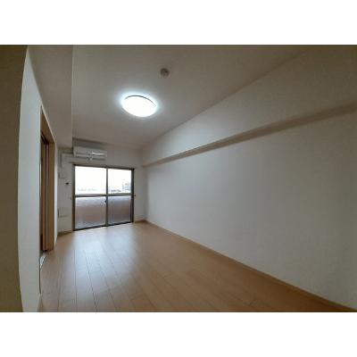 カーサ・デル・ソーレ 205【管理NO：1-019070101-02050】 ★家具家電は申し込み後に搬入します★の物件画像