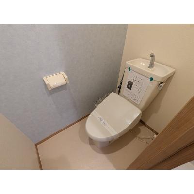 フローラルタウンＣ 202【管理NO：1-005737103-02020】 ★家具家電は申し込み後に搬入します★の物件画像