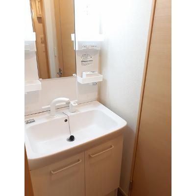 ペルソナⅢ 103【管理NO：1-020723001-01030】 ★家具家電は申し込み後に搬入します★の物件画像
