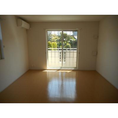 プロヴァンス 101【管理NO：1-018054201-01010】 ★家具家電は申し込み後に搬入します★ ★2026年09月下旬入居可能★の物件画像