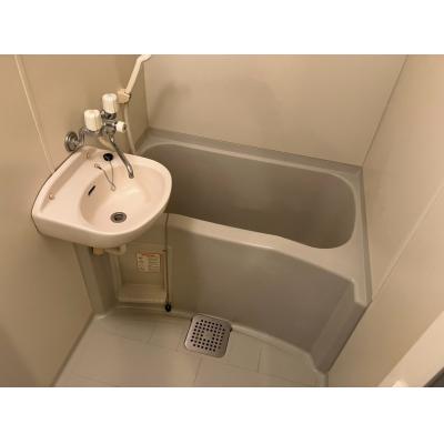 【スーパーやコンビニ近い！】アビタシオン湘南の物件画像
