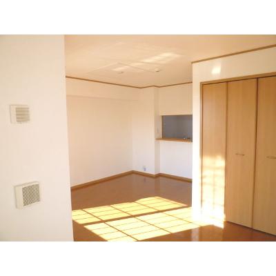 ヴィラ・グリシ－ヌ 203【管理NO：1-013888601-02030】 ★家具家電は申し込み後に搬入します★ ★2026年10月上旬入居可能★の物件画像