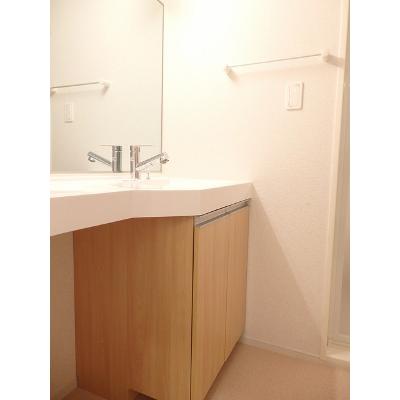 アルモニーハウス山泉 202【管理NO：1-023279601-02020】 ★家具家電は申し込み後に搬入します★ ★2026年10月上旬入居可能★の物件画像
