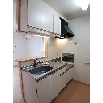 コンフォールⅡ 203【管理NO：1-016534702-02030】 ★家具家電は申し込み後に搬入します★の物件画像