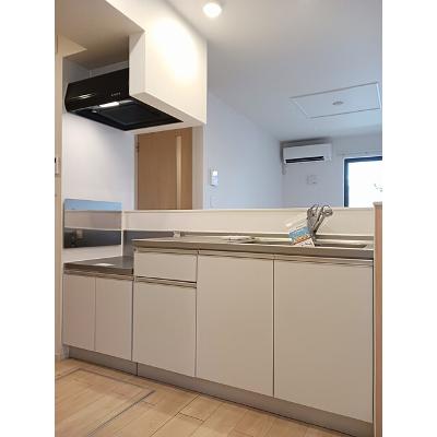 エアリーガーデン 103【管理NO：1-023839601-01030】 ★家具家電は申し込み後に搬入します★ ★2026年09月下旬入居可能★の物件画像