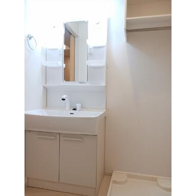 エアリーガーデン 103【管理NO：1-023839601-01030】 ★家具家電は申し込み後に搬入します★ ★2026年09月下旬入居可能★の物件画像