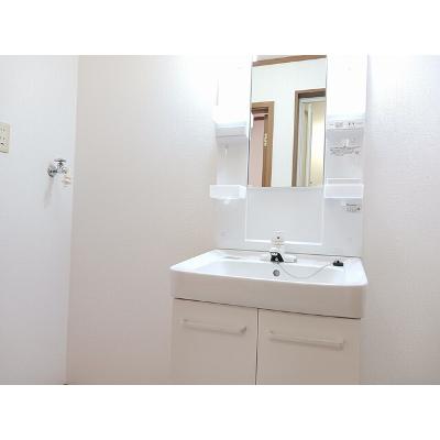 シーサイド　ルヴァーン 203【管理NO：1-010518001-02030】 ★家具家電は申し込み後に搬入します★の物件画像