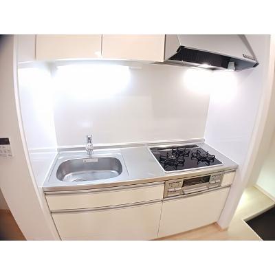 アルカディア　Ⅳ 105【管理NO：1-017898401-01050】 ★家具家電は申し込み後に搬入します★ ★2026年09月中旬入居可能★の物件画像