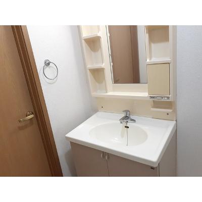 プレシャス 201【管理NO：1-010011001-02010】 ★家具家電は申し込み後に搬入します★ ★2026年09月下旬入居可能★の物件画像