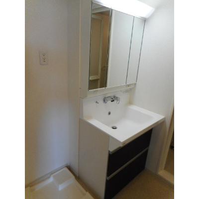 ラフレシールⅡ 302【管理NO：1-013866801-03020】 ★家具家電は申し込み後に搬入します★ ★2026年09月中旬入居可能★の物件画像