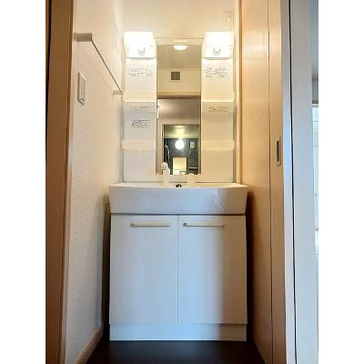 ドリーム　ブラッサム　Ⅰ 101【管理NO：1-015247701-01010】 ★家具家電は申し込み後に搬入します★の物件画像