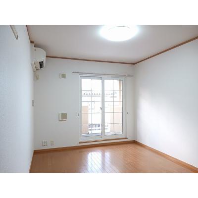 ウエスト・モンターニュＢ 203【管理NO：1-014010302-02030】 ★家具家電は申し込み後に搬入します★ ★2026年09月下旬入居可能★の物件画像