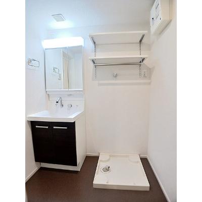グレイス 201【管理NO：1-026455401-02010】 ★家具家電は申し込み後に搬入します★の物件画像