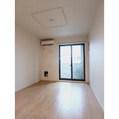 ノーブルエイチⅠ 101【管理NO：1-022829001-01010】 ★家具家電は申し込み後に搬入します★の物件画像