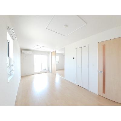 クローバー下平川Ⅲ 201【管理NO：1-023918001-02010】 ★家具家電は申し込み後に搬入します★ ★2026年09月上旬入居可能★の物件画像
