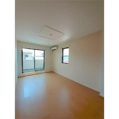 フルール 203【管理NO：1-020363401-02030】 ★家具家電は申し込み後に搬入します★ ★2026年09月下旬入居可能★の物件画像
