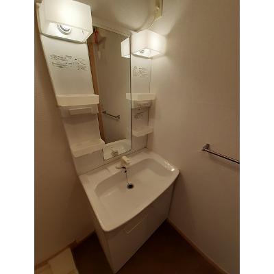 ひかり西浦 102【管理NO：1-015669401-01020】 ★家具家電は申し込み後に搬入します★ ★2026年10月上旬入居可能★の物件画像