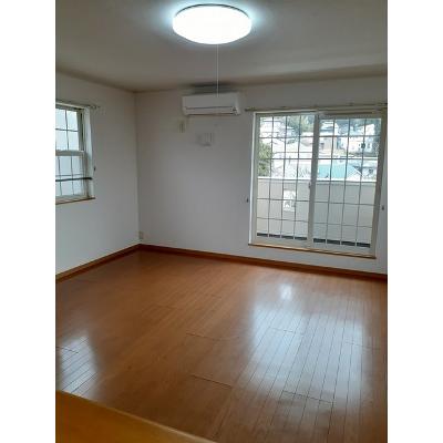 カーサ大高 201【管理NO：1-014370101-02010】 ★家具家電は申し込み後に搬入します★ ★2026年11月中旬入居可能★の物件画像