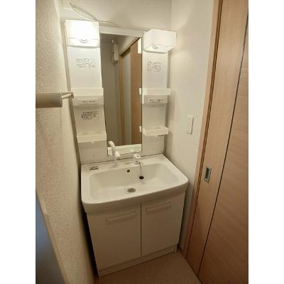 ファミリータイズⅢ 102【管理NO：1-016342701-01020】 ★家具家電は申し込み後に搬入します★ ★2026年09月下旬入居可能★の物件画像