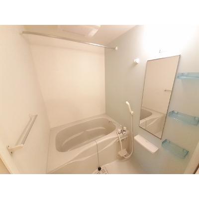 レークサイドスクエア 101【管理NO：1-014771201-01010】 ★家具家電は申し込み後に搬入します★ ★2026年10月中旬入居可能★の物件画像