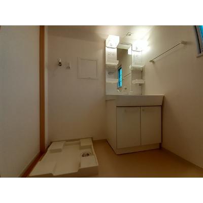 カーサ・フェリチェⅠ 203【管理NO：1-017553601-02030】 ★家具家電は申し込み後に搬入します★ ★2026年10月上旬入居可能★の物件画像