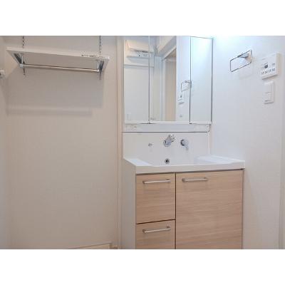 ハイ　ランドⅢ 102【管理NO：1-027214703-01020】 ★家具家電は申し込み後に搬入します★ ★2026年09月中旬入居可能★の物件画像