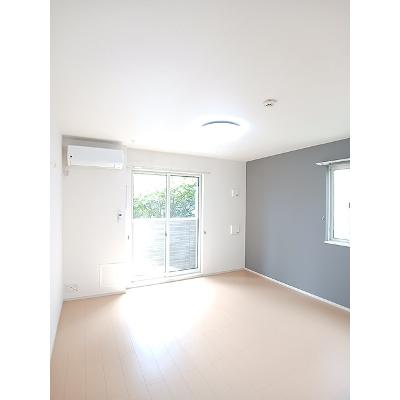 シャーロット　ヒルズ 106【管理NO：1-021159301-01050】 ★家具家電は申し込み後に搬入します★の物件画像