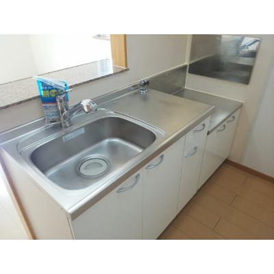 クリスタルコートヴァイオレット 202【管理NO：1-014833102-02020】 ★家具家電は申し込み後に搬入します★ ★2026年10月下旬入居可能★の物件画像