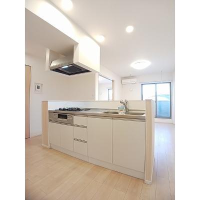 ラ・ルーチェ 202【管理NO：1-024823601-02020】 ★家具家電は申し込み後に搬入します★の物件画像