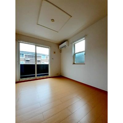ゼファーＣ 101【管理NO：1-014880103-01010】 ★家具家電は申し込み後に搬入します★ ★2026年10月上旬入居可能★の物件画像