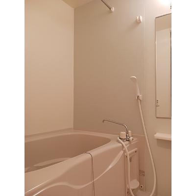 グリーングラスＢ 102【管理NO：1-018946802-01020】 ★家具家電は申し込み後に搬入します★の物件画像