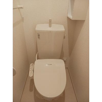 グリーングラスＢ 102【管理NO：1-018946802-01020】 ★家具家電は申し込み後に搬入します★の物件画像