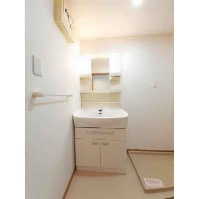 ハマナスＣ 102【管理NO：1-013556401-01020】 ★家具家電は申し込み後に搬入します★ ★2026年10月上旬入居可能★の物件画像