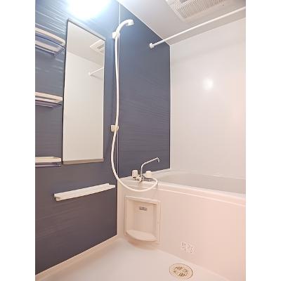 ノイブリーゼⅡ 101【管理NO：1-015548401-01010】 ★家具家電は申し込み後に搬入します★の物件画像