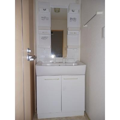 エスポワール　ひな 204【管理NO：1-018005301-02040】 ★家具家電は申し込み後に搬入します★の物件画像