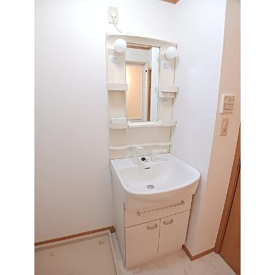 ドリーム・紀香　Ａ 102【管理NO：1-012428101-01020】 ★家具家電は申し込み後に搬入します★ ★2026年10月中旬入居可能★の物件画像