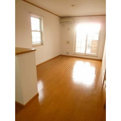 サンピエーノ高井Ａ 202【管理NO：1-012502001-02020】 ★家具家電は申し込み後に搬入します★ ★2026年10月中旬入居可能★の物件画像