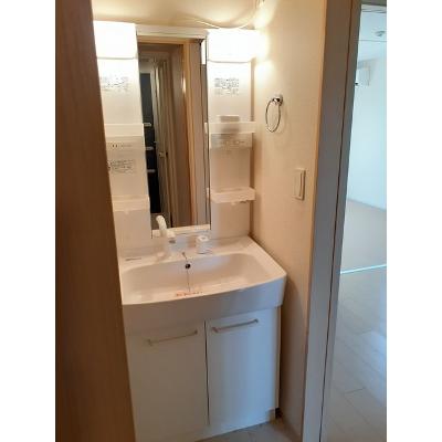 ドマーニ三隈Ｂ 101【管理NO：1-018293502-01010】 ★家具家電は申し込み後に搬入します★ ★2026年10月上旬入居可能★の物件画像