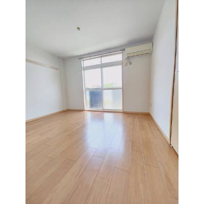 グランシャリオ上杉 103【管理NO：1-004865101-01030】 ★家具家電は申し込み後に搬入します★ ★2026年10月上旬入居可能★の物件画像