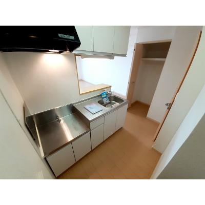 アイリー　ブルー 201【管理NO：1-016208701-02010】 ★家具家電は申し込み後に搬入します★ ★2026年10月上旬入居可能★の物件画像